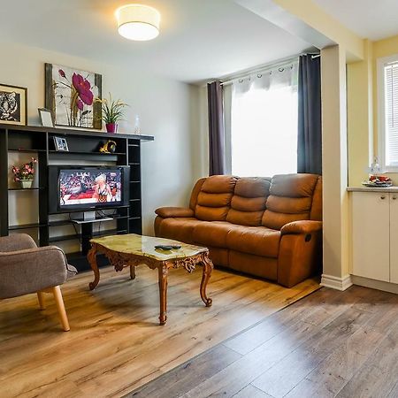 Ferienwohnung 2314 Rue Duff Court Montréal Exterior foto